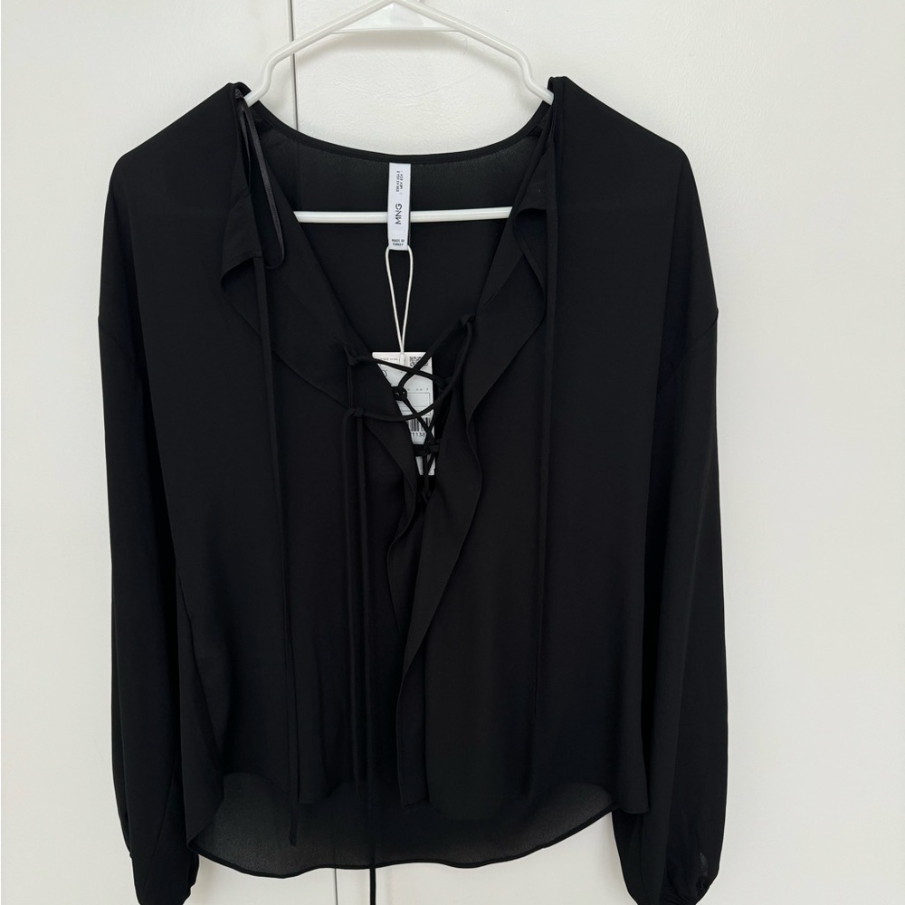 Mango Black Top long sleeve - never used | new with tag XS